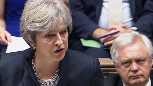 Theresa May en la sesión de este lunes