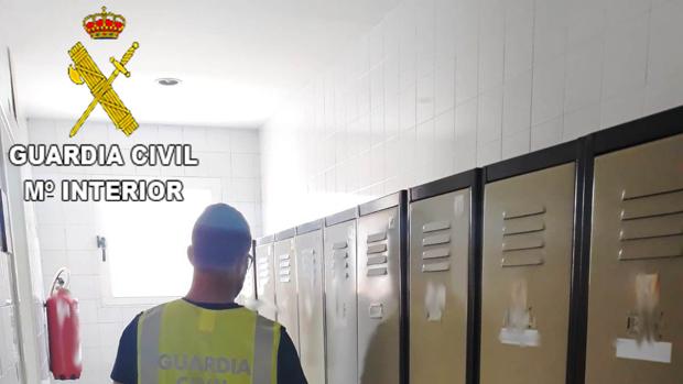Imagen de las taquillas a las que accedió la detenida