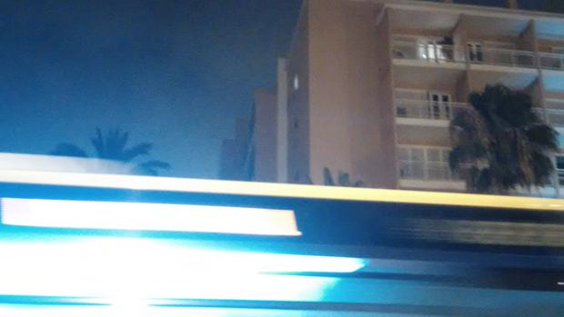 Luz encedida, este mes de agosto en horas de madrugada, en las Oficinas Municipales de Las Palmas