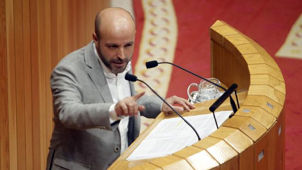 El líder de En Marea, Luís Villares, este martes en el Parlamento