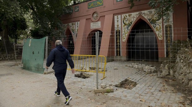 Los arcos de la entrada a la Montaña de los gatos, que hace 25 años fueron una sala de exposiciones