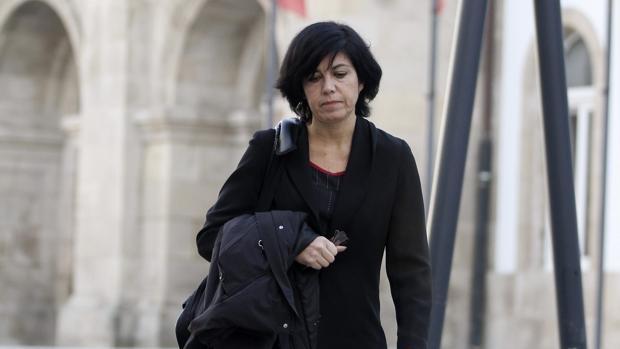 Pilar de Lara, en una imagen de 2014 tras realizar un registro en la Diputación de Lugo, en el marco de la «operación Pulpo»