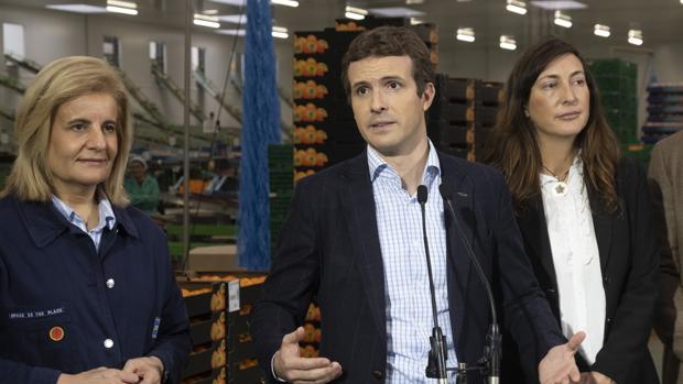Pablo Casado en un acto en Huelva