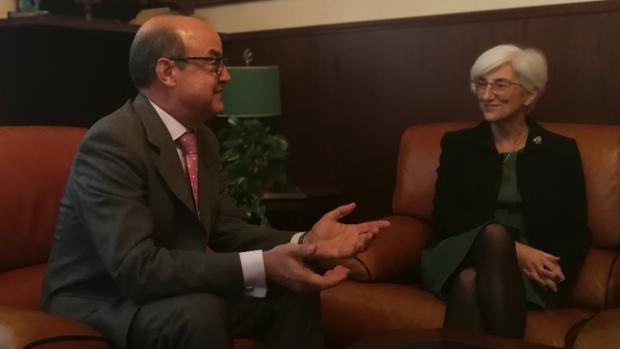El presidente del TSJC ha recibido esta mañana a la Fiscal General del Estado, María José Segarra, de visita institucional en Barcelona