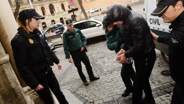 El detenido llega, este martes, a la Audiencia Provincial de Toledo