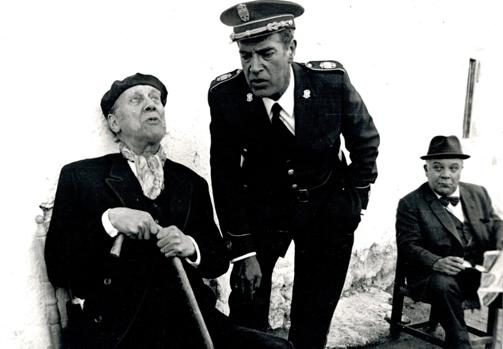Una imagen de la serie de televisión Plinio, basada en las novelas de García Pavón