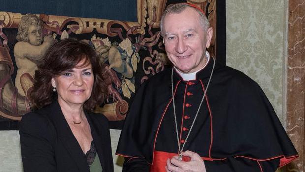 La vicepresidenta Carmen Calvo, con el secretario de Estado Vaticano, Pietro Parolin