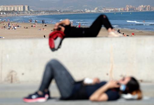 Imagen tomada este miércoles en la playa de Las Arenas de Valencia