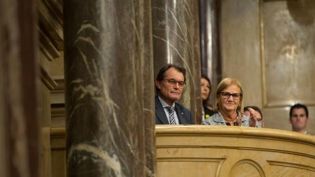 De Gispert, con Artur Mas, hace unos meses en el Parlament