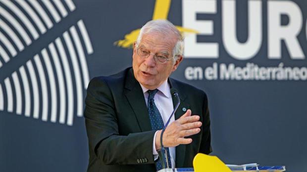 El ministro Josep Borrell, en la Casa Mediterráneo de Alicante, este lunes