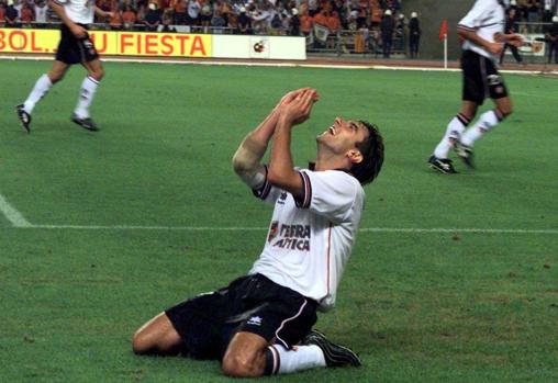 Imagen de Claudio López tomada en la final de la Copa del Rey de 1999