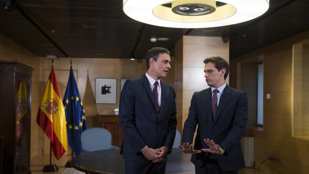 Encuentro entre el Presidente del Gobierno Pedro Sanchez y el lider de Ciudadanos Albert Rivera