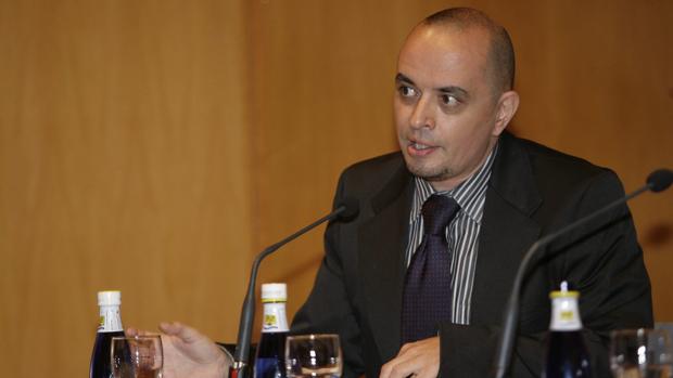 González Iglesias, durante la XI Jornada deLiteratura y Periodismo