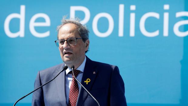 El presidente de la Generalitat, Quim Torra, hoy en la entrega de diplomas a los nuevos mossos