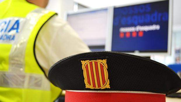 Los Mossos d'Esquadra investigan el caso, para tratar de dar con el ladrón o ladrones
