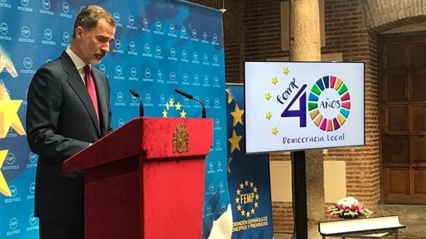 El Rey Felipe en el acto conmemorativo 40 aniversario de las primeras elecciones municipales de la democracia