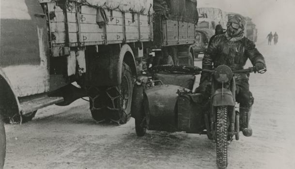 Imagen de un motorista de la División Azul