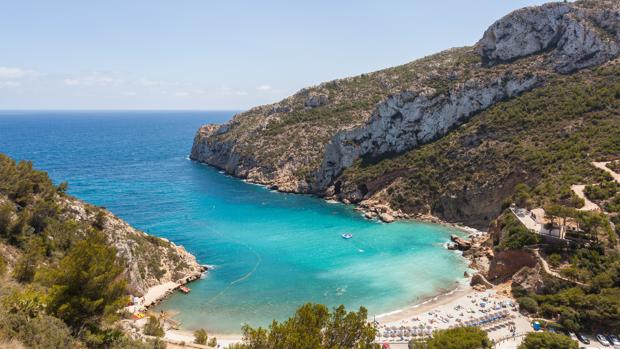 Imagen de la cala Granadella en Jávea, Alicante