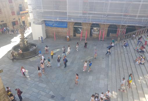 Vista de la Plaza de las Platerías durante la jornada del 15 de agosto