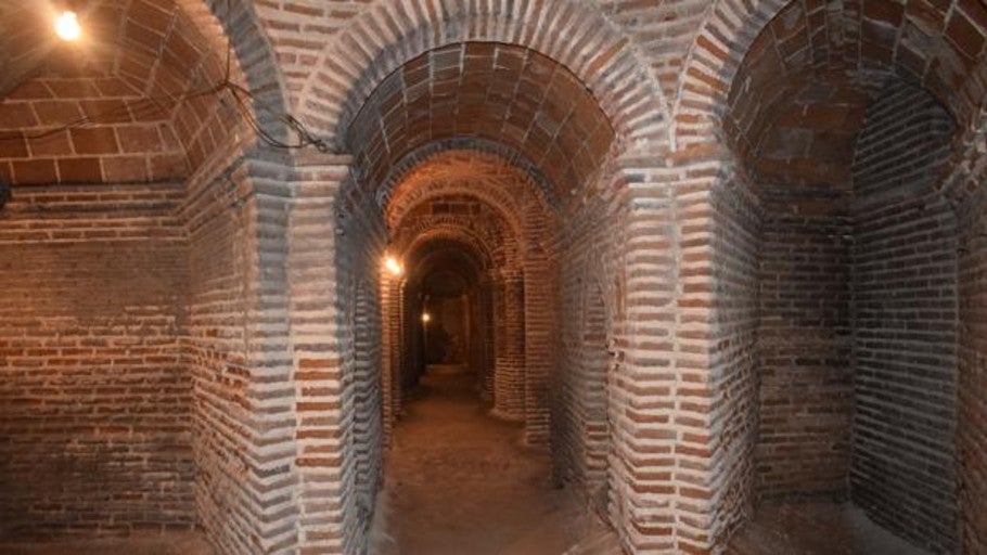 El palacio barroco que esconde en el sótano una red de pasadizos ordenados
