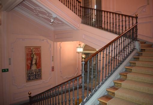 La escalera es uno de los elementos del antiguo palacio que mejor se conservan