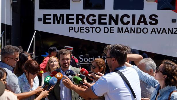 Pablo Casado ha visitado hoy el puesto de mando avanzado que lucha contra el incendio de Gran Canaria