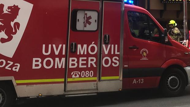 Los bomberos entraron en ambos domicilios a petición de la policía