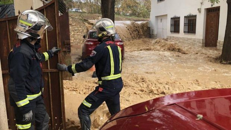La gota fría provoca una nueva riada en Arganda del Rey y corta la línea 9 de Metro
