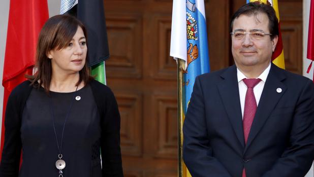Francina Armengol y Guillermo Fernández Vara