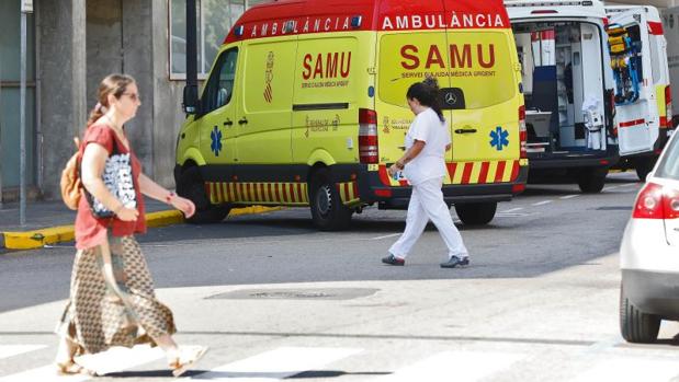 Ambulancias en Urgencias del Hospital Clínico de Valencia