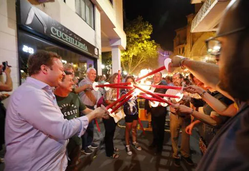 Algunos miembros del Ayuntamiento de Albacete han participado en la Noche de las Antorchas
