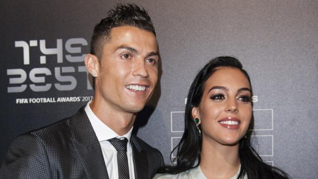 Cristiano Ronaldo Desvela El Nombre De La Nina Que Espera Con Georgina