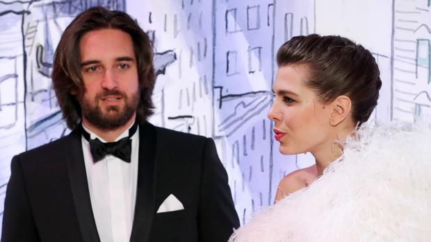 Dimitri Rassam y Carlota Casiraghi, el pasado mes de marzo, en el Baile de la Rosa