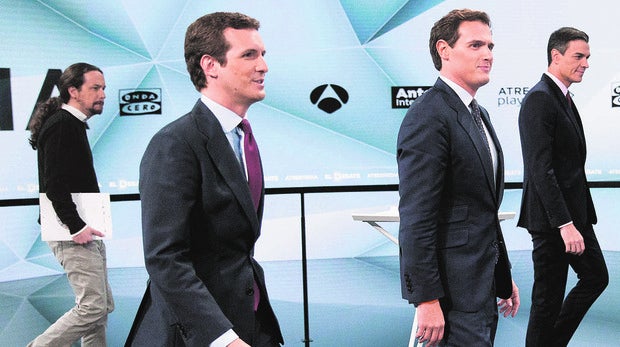 Debate a 4 de Atresmedia con Pablo Casado , Pedro Sanchez , Albert Rivera y Pablo Iglesias