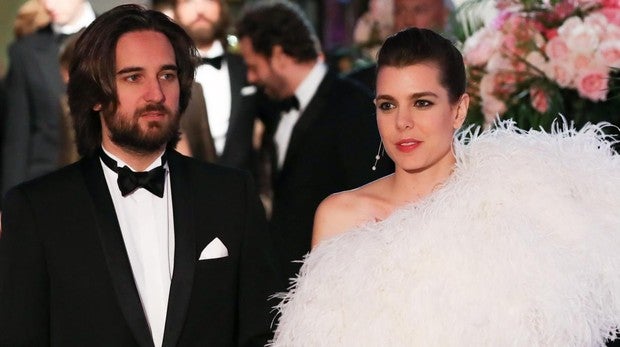 Carlota Casiraghi y su prometido Dimitri Rassam