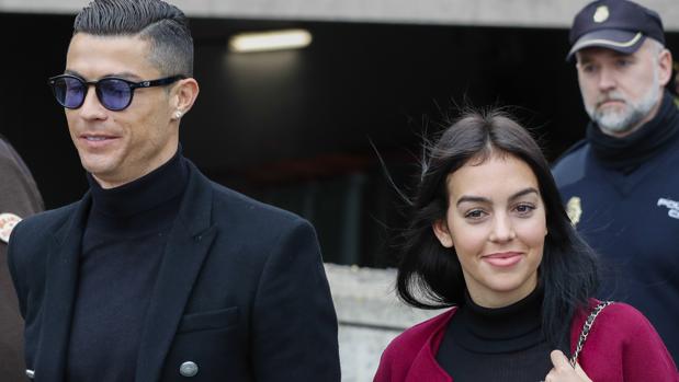 Cristianop Ronaldo y Georgina Rodriíuez