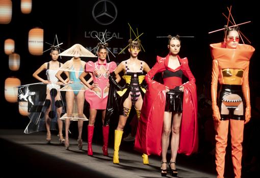Final carousel of the Andres Sarda spring / summer 2022 fashion show