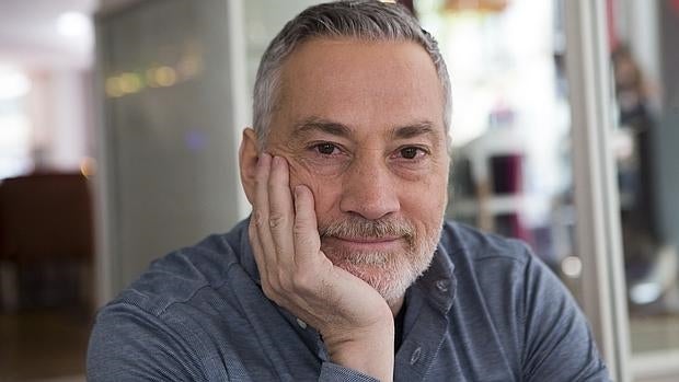 Según Castellanos, el lenguaje nos permite gestionar nuestra propia inteligencia