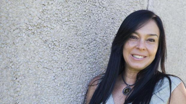 Pía Battaglia, autora de «El libro de las afirmaciones sexontológicas»