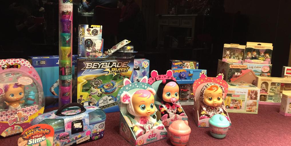 el corte ingles juguetes beyblade
