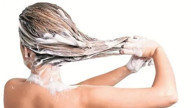 Cada cuánto tiempo hay que lavarse el pelo? ¿Es malo hacerlo todos los días?