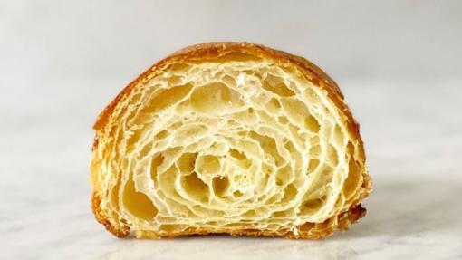 'Croissant' by Fatima Gismero