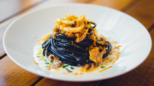 Pasta 'chitarre nere al fruti di mare' della Premiata Fornería Ballarò