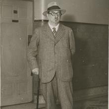 Lunacharski, durante su estancia de incógnito en París, en 1930
