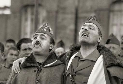 Astray, junto a Francisco Franco