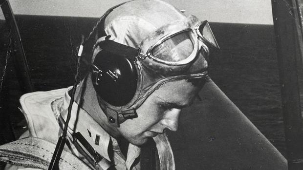 George Bush padre durante la Segunda Guerra Mundial