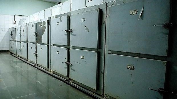 Los cuerpos fueron dejados en la morgue 24 horas