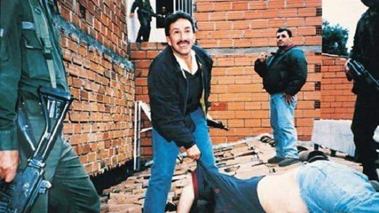 La vida de Netflix de Hugo Aguilar: de cazar a Pablo Escobar a ir la cárcel  por corrupción