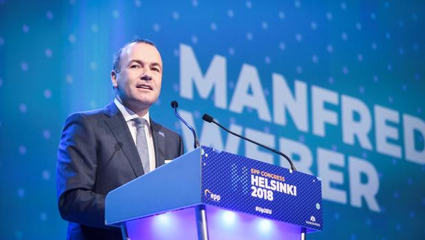 El alemán Manfred Weber pronuncia su discurso durante la reunión del Partido Popular Europea en Helsinki