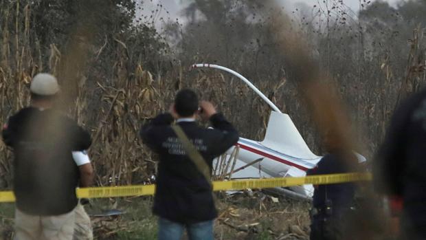 Expertos analizan los restos del helicóptero